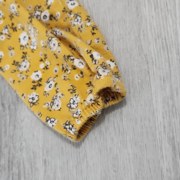 🌺 Carter's baby girl one piece 🌺 - Picture 5 of 8